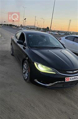 کرایسلەر 200